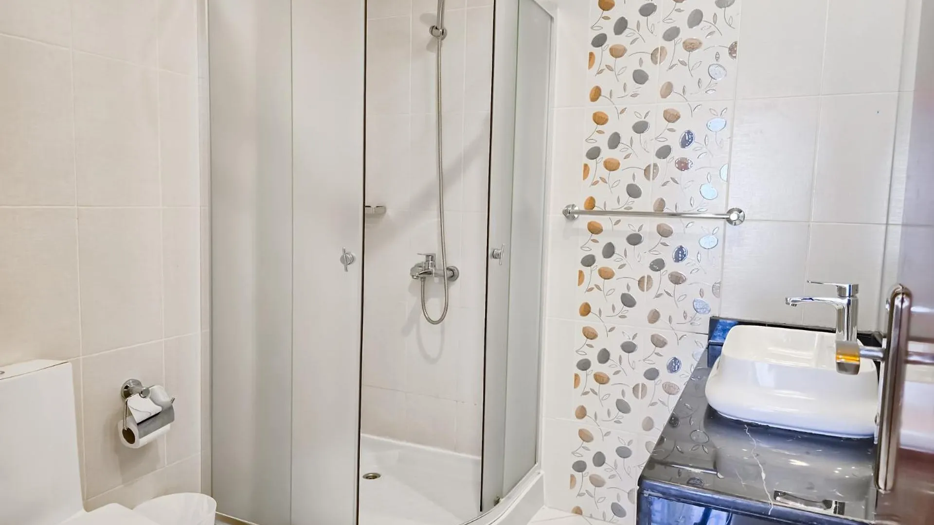 Mk Residence Jvc Dubai United Arab Emirates